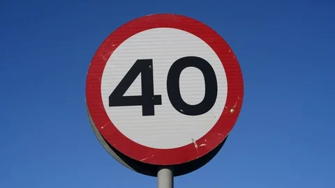 40mph roadside speed limit warning sign united kingdom Stock Footage 123902399