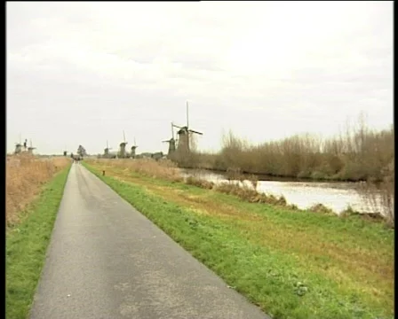 41 Kinderdijk windmills Stock Footage