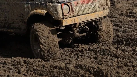 4×4 Car  in the mud Stock Footage 71326628