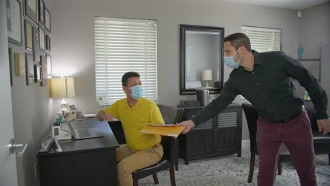 475 Office workers working together during Covid19 Stock-Footage 133521080