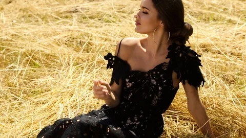 4755 2 25fps Stock Footage 93031444