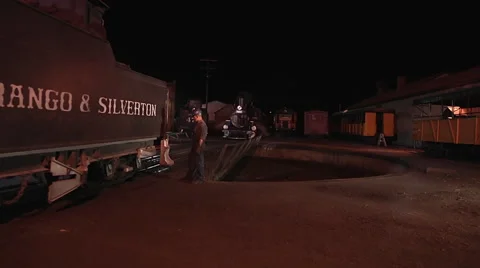 #480 backing onto turntable Stock Footage 44158801