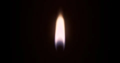 4k 150frame burning candle looping with black background Stock Footage 323523602