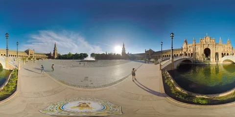 4K 360 VR video cityscape Seville Spaine Plaza de Espana or Square of Spain 스톡 동영상 105427764