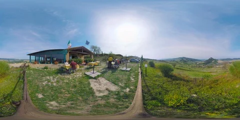 4K 360 VR video open air cafe with beautiful views of hills of Tuscany Italy 스톡 동영상 105856924