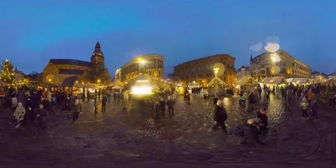 4K 360 VR video Riga old town illuminated for Christmas New Year time, Latvia Видео 122494304