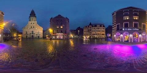 4K 360 VR video Riga old town illuminated for Christmas New Year time, Latvia Video stock 122494382