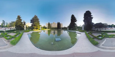 4K 360VR video, Spain Madrid architecture landmark Royal Palace. Vidéo 105854499
