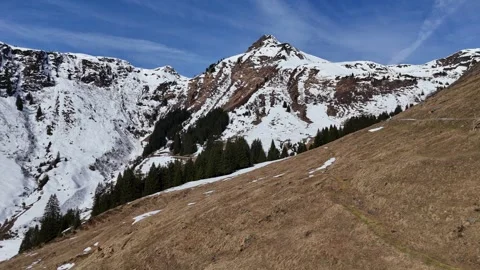 4K 60fps Cinematic Drone Forward Glide in Talschluss Lengau, Austria Vídeos de archivo 331590045