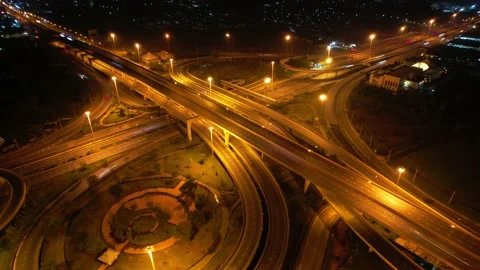 4K : Aerial drone hyperlapse video of elevated toll road junction 스톡 동영상 170437322