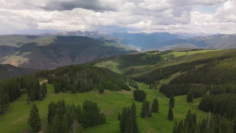 4K Aerial Drone Left to Right Tracking shot of Beaver Creek Stock-Footage 164679344