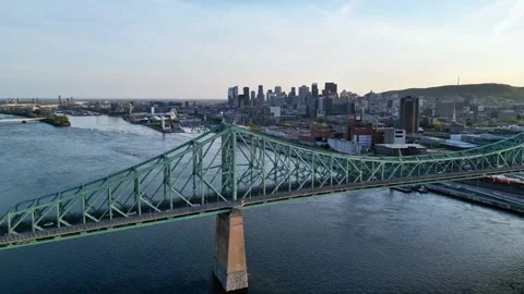 4K aerial drone view of Jacques Cartier Bridge in Montreal, Quebec, Canada Stock Footage 332626545