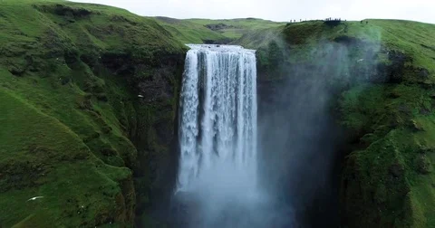 4k Aerial Drone View of Waterfall – Skogafoss, Iceland Vídeos de archivo 78988334