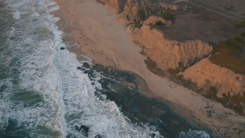 4K Aerial Flying View of Ocean and Cliff Stock-Footage 80989520