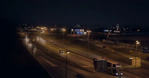 4K Aerial: Freeway Traffic at Night Vidéo 47246728