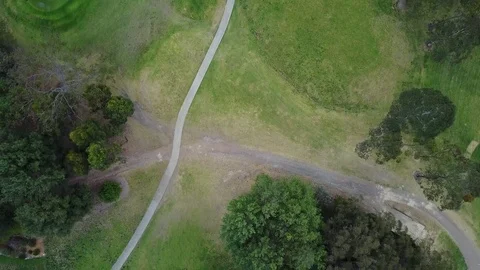4K Aerial Golf Course Shot Stockbeeldmateriaal 80901403