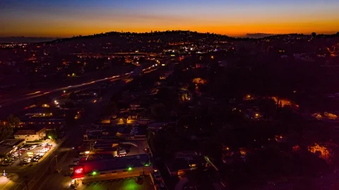 4K Aerial Hyperlapse - Spring Valley, CA 動画素材 115090931