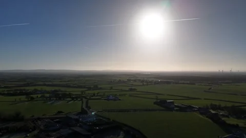4K Aerial View of Bright Sun Over Rural Countryside Landscape Vídeos de archivo 333706908