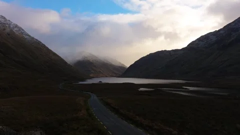 4K Aerial view of Doolough Valley highlighting a peaceful and remote valley Stockbeeldmateriaal 333114435
