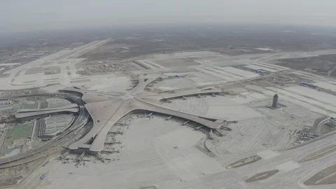 4K Aerial view of the new Daxing International Airport in Beijing Vídeos de archivo 113552300