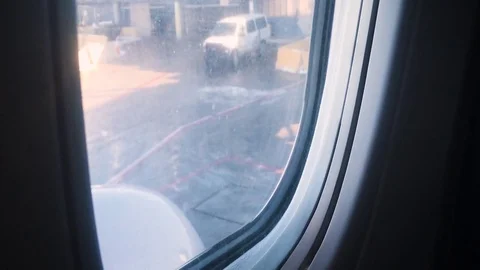 4k Airplane Window Stockbeeldmateriaal 84711093