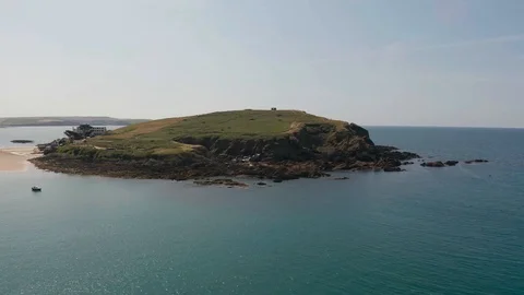 4K Ascending Pan Around Burgh Island on the South Devon Coast Video stock 112451126
