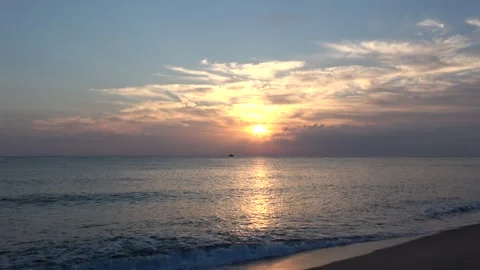 4K ASMR Golden-Yellow Rays casting Ivory, Golden, and Apricot Clouds Stock Footage 345616171