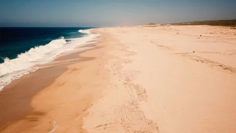 4K BEACH WAVES AERIAL DRONE 스톡 동영상 105838428