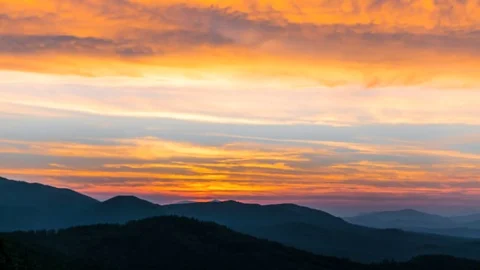 4K. Beautiful sunset colors in mountain hills. Without birds, time lapse, Stock Footage
