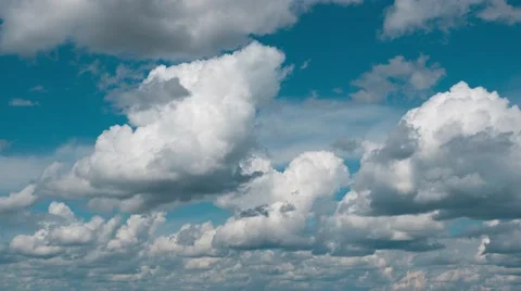 4k - Big clouds on blue sky timelapse Video stock 52942857