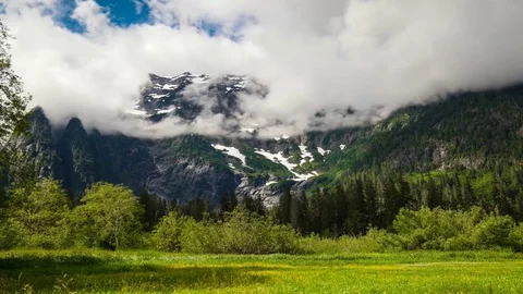4K Big Four Ice Caves Granite Falls WA Vídeo Stock 70795863