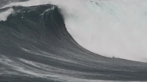 4K: Big Wave Breaking in Slow Motion With White Foam Stock Footage 65772689