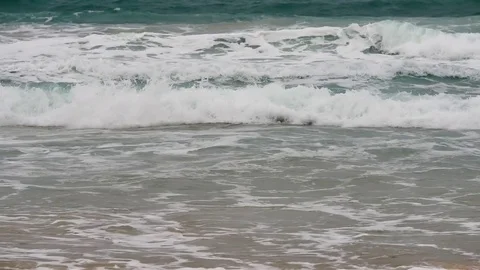 4K Big waves in the sea in the typhoon season at Andaman Sea or Pacific Ocean Vídeos de archivo 79517157