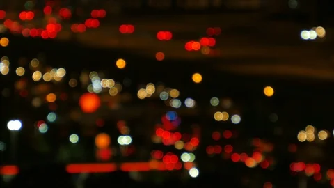 4K blurry light traffic jam at night. busy street after businessman 스톡 동영상 92274871