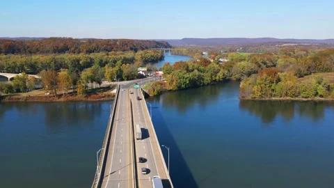 4K Bridge Traffic Timelapse Stock Footage 165429786