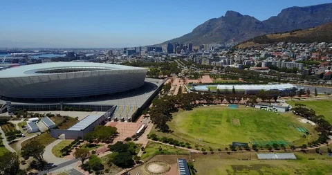 4K Capetown 16sec Stock Footage 128945671