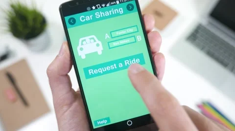 4K Car Sharing App Smartphone Carpool Request.mp4 库存影片 57675611