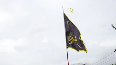 4K Chinese writing on flag by wind in phuket Vegetarian Festival 2016 库存影片 68089893