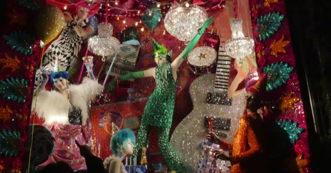 4K, Christmass decorations from store windows on 5 Ave, Manhattan, NYC Video stock 61089247