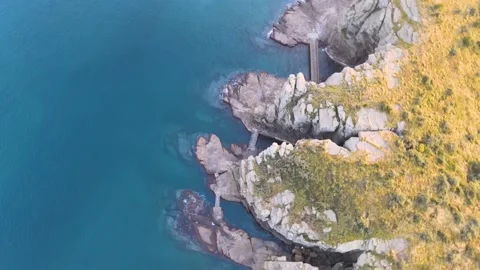 4K Clockwise Top-Down Aerial View of Yongmeori (Dragon's Head) Coast, Jeju. Stock Footage 146067998