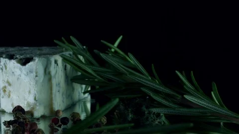4K Close-up of Blue Cheese with Herbs and Spices Video stock 80475364