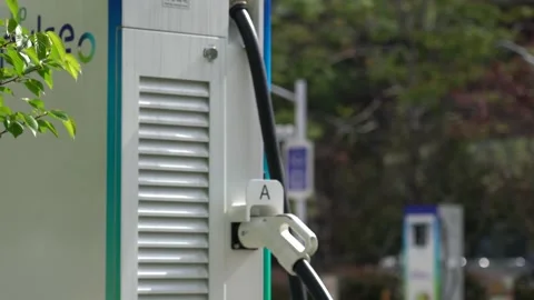 4K close-up real shot video of urban charging pile equipment Stock-Footage 334368306