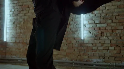 4K Close up shot of the booty dance made by a dancer Vidéo 102830212