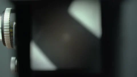 4k Close up of twin lens reflex(TLR)medium format, dolly shot Видео 146164885