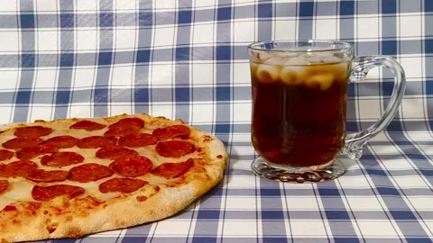 4K close up view of cola beverage drink in glass cup with fresh crispy chee.. Stock Footage 318251443