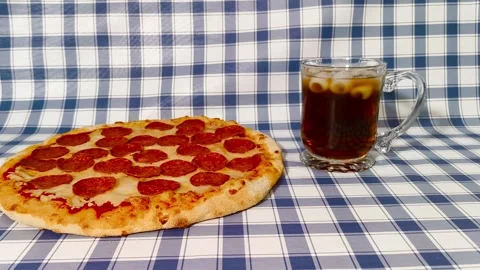 4K close up view of cola beverage drink in glass cup with fresh crispy chee.. Stock Footage 318251464