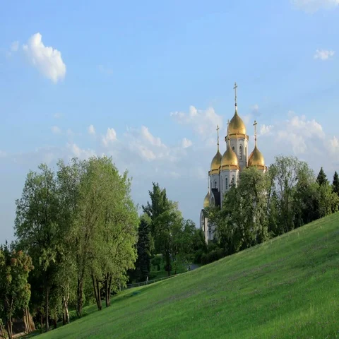 4K. Clouds over the orthodox temple of "All Saints Church" in Volgograd, Russia, Stock Footage 69403767