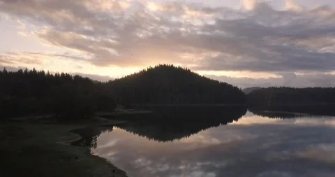 4K cloudy sunrise Stock Footage 141813444