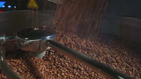 4k, coffee roasting machine, factory Vidéo 142062422