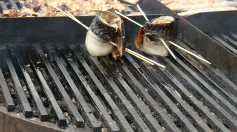 4k, cooking fish rolls on the grill, close up 1 Stock-Footage 65997255